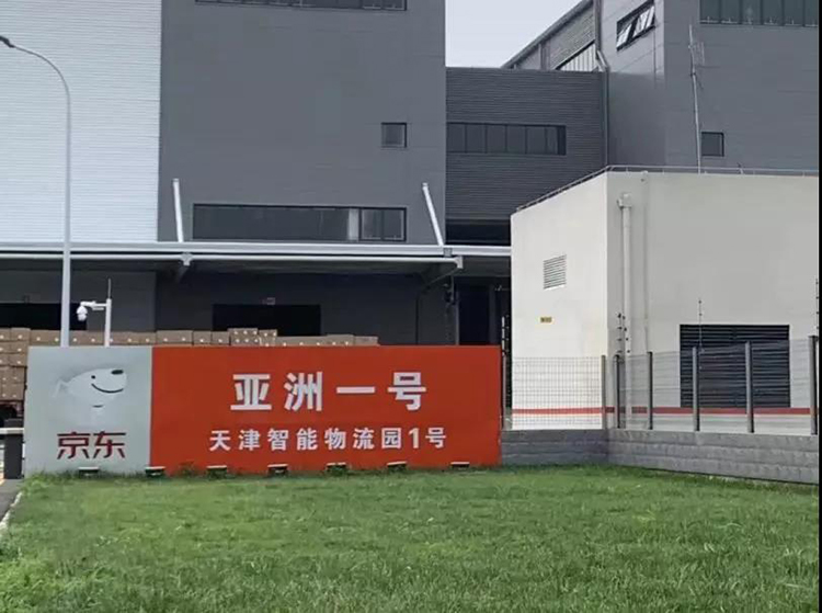 15681671073458113699.jpg 手2001.jpg